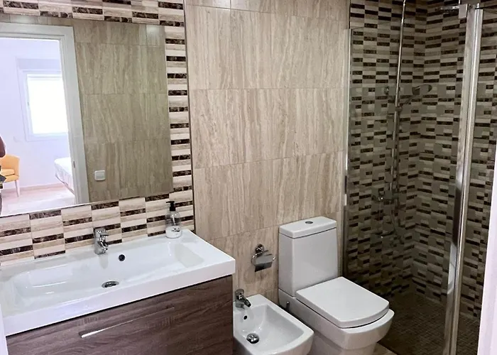 Modern, Location 2 Bedroom, Sea View 에스테포나