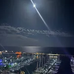 Apartment Modern, Location 2 Bedroom, Sea View *