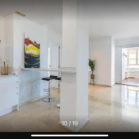 2 Bedroom 8th Floor Puerto