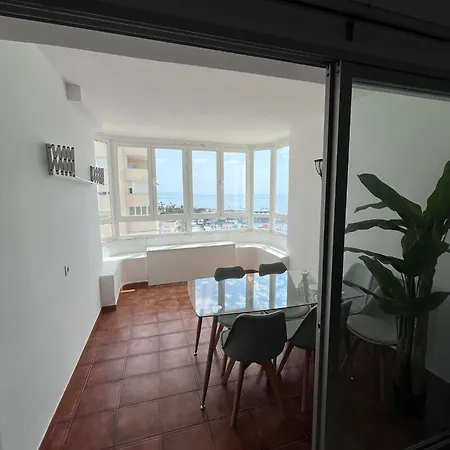 2 Bedroom 8th Floor Puerto Estepona