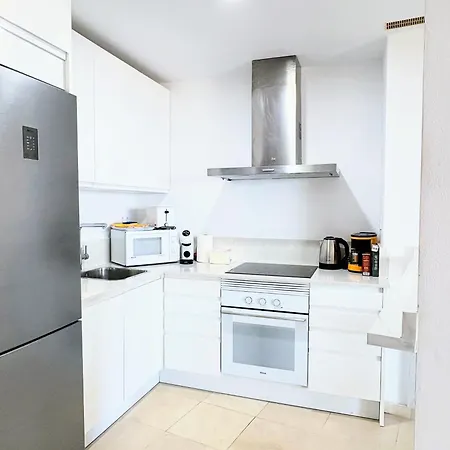 Modern, Location 2 Bedroom, Sea View Estepona