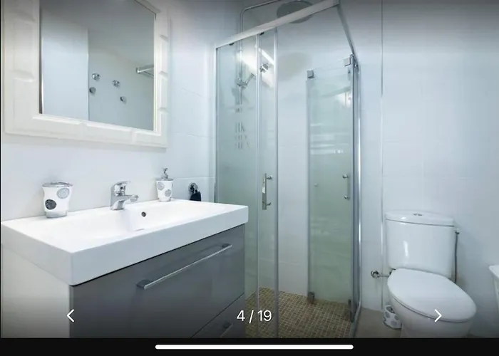 Modern, Location 2 Bedroom, Sea View Apartment